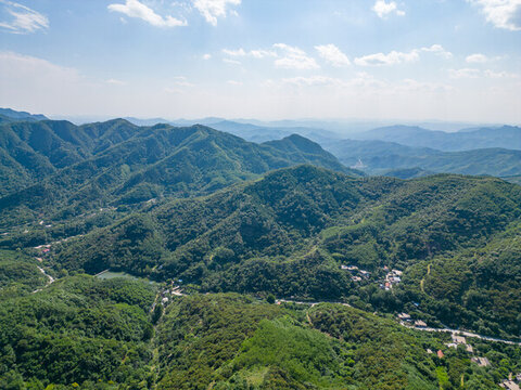 航拍山東藥鄉(xiāng)森林公園