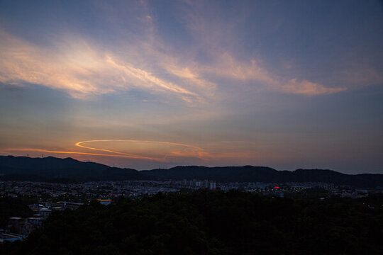 晚霞圓環(huán)