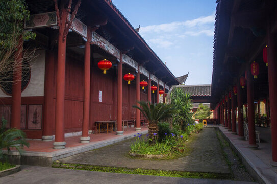 建甌光孝寺院子