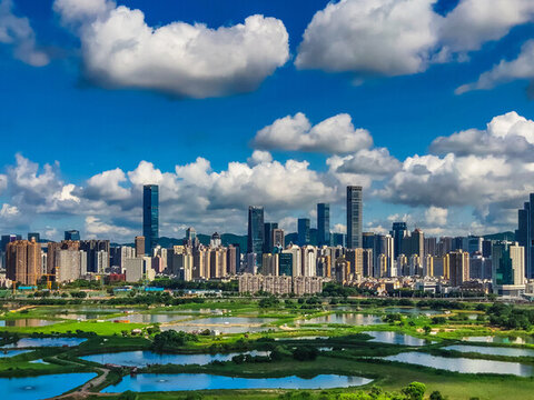 從香港看深圳華強(qiáng)片區(qū)城市風(fēng)光