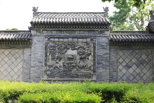 常家花園杏園的磚雕照壁