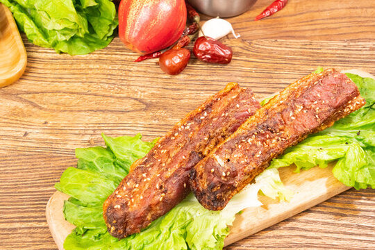 脆皮五花肉