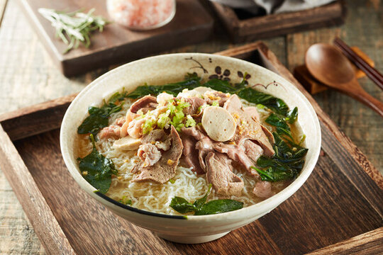 客家豬雜湯粉絲