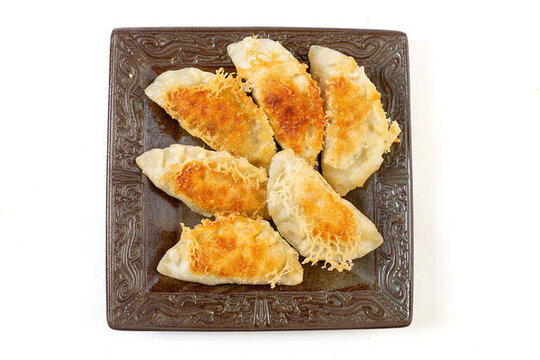 冰花煎餃
