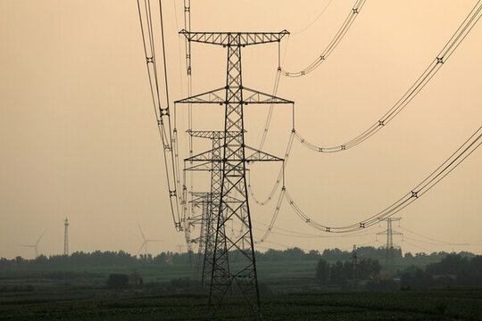 輸電塔
