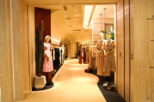 女裝專賣店