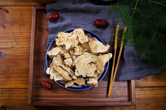中藥材白術(shù)