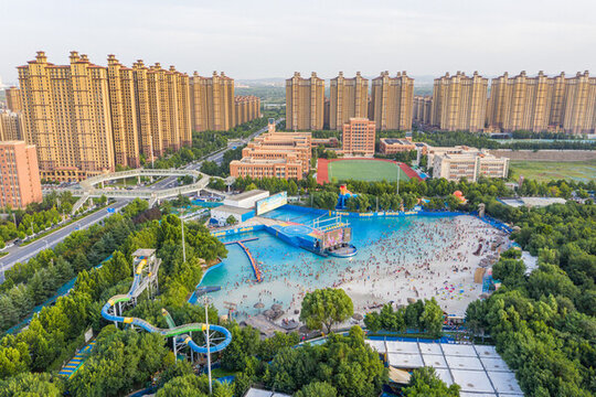 夏日水上樂園游樂項目戲水公園