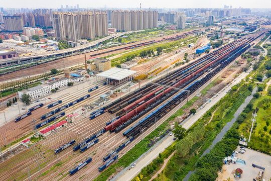 鄭州北站鐵路編組站上行出發(fā)場
