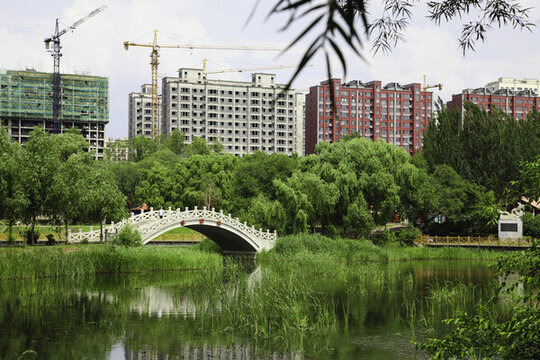 水上公園旅游景點山青綠成蔭