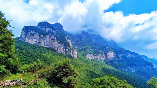 大山深處的自然美景