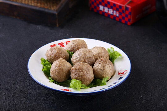 撒尿牛丸
