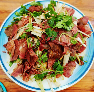 涼拌牛肉