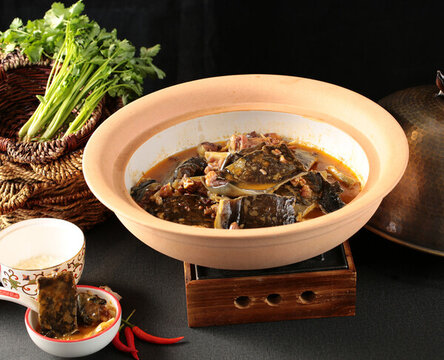 黃燜甲魚煲