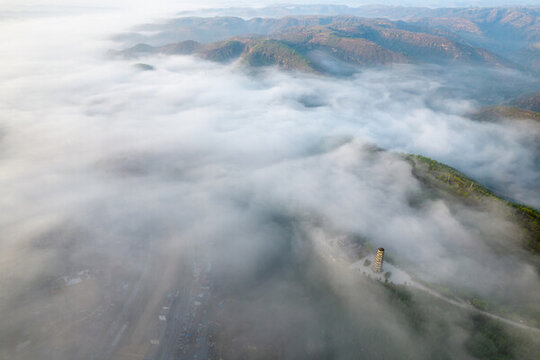 筆架山晨霧