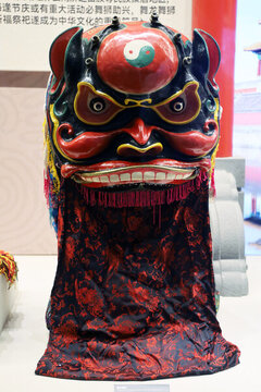 獅頭面具