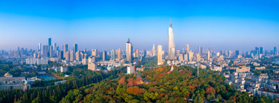 南京市新街口紫峰大廈城市環(huán)境