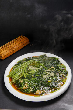 蒜茸茼蒿