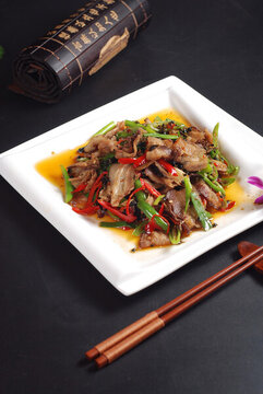 韭香小炒肉