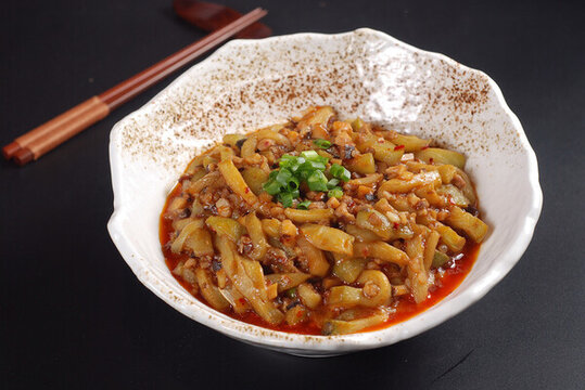 香菇肉粒燒茄子