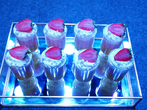 蛋糕草莓