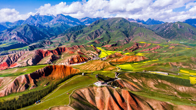 航拍卓爾山