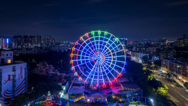 深圳坂田摩天輪夜景
