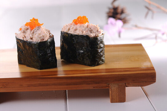 金槍魚(yú)壽司