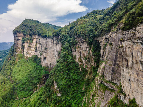 金佛山睡佛山懸崖航拍