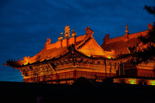 寺廟夜景