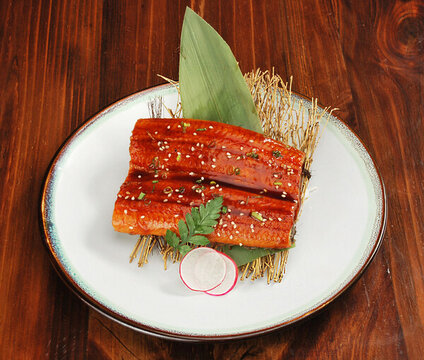 蒲燒鰻魚(yú)