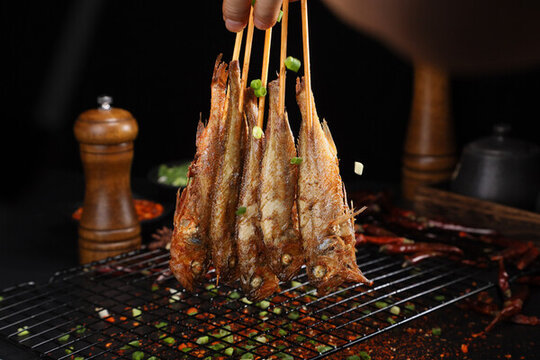 油炸小黃魚串