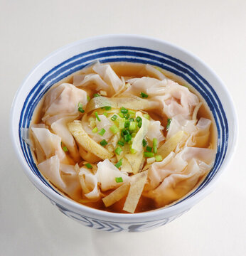 鮮肉餛飩