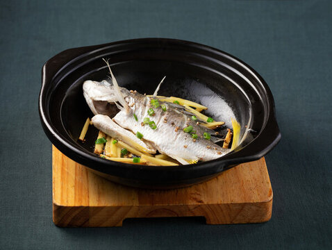 砂窩焗?魚