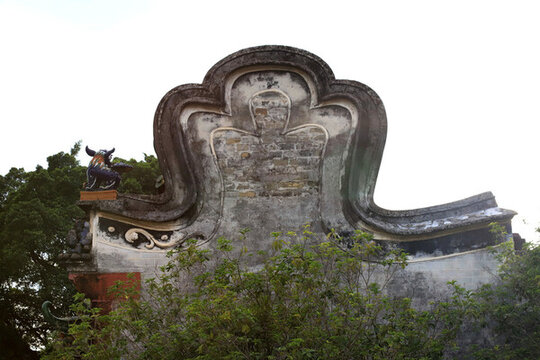 鑊耳墻
