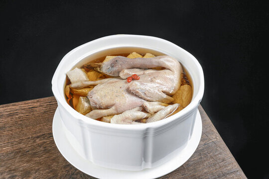 鴨子瘦肉湯
