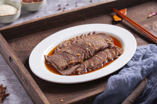 鹵牛肉