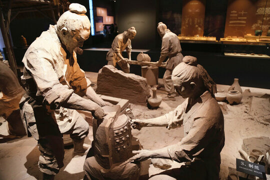古代青銅器生產(chǎn)場景