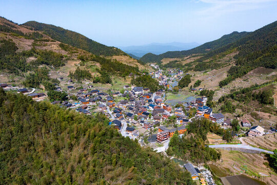 航拍湖南婁底新化紫鵲界梯田