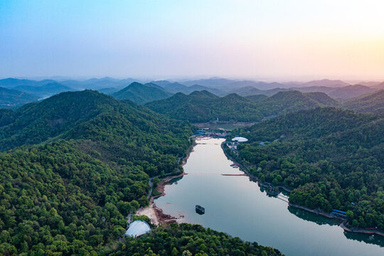 航拍湖南長沙石燕湖景區(qū)