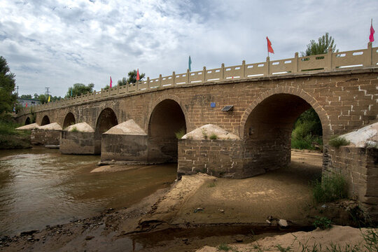 歸德堡大橋