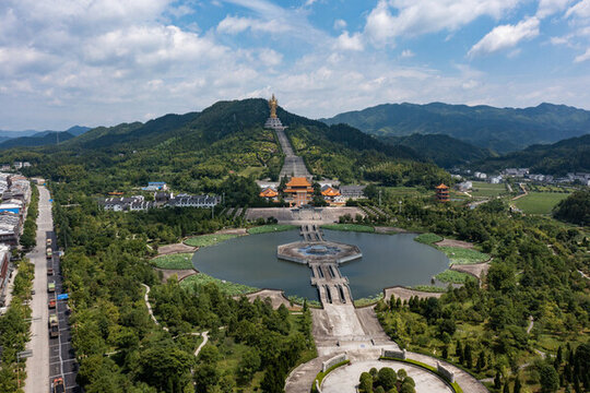湖南長沙寧鄉(xiāng)市密印寺千手觀音