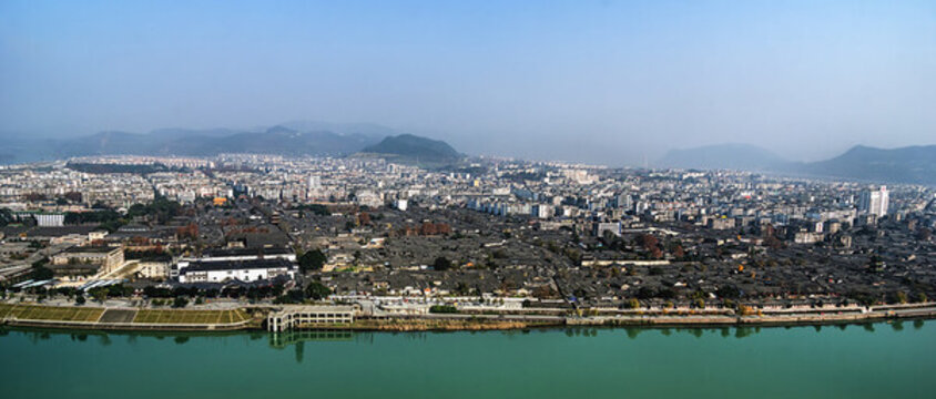 閬中全景