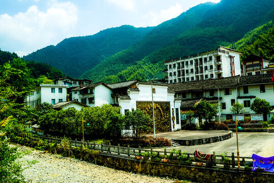 黃沙瑤族鄉(xiāng)小鎮(zhèn)