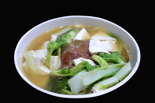 廣元?jiǎng)﹂T(mén)關(guān)劍閣豆腐宴蹄花豆腐