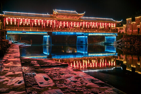 瑤里古鎮(zhèn)夜景