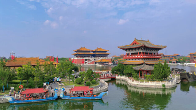 清明上河園