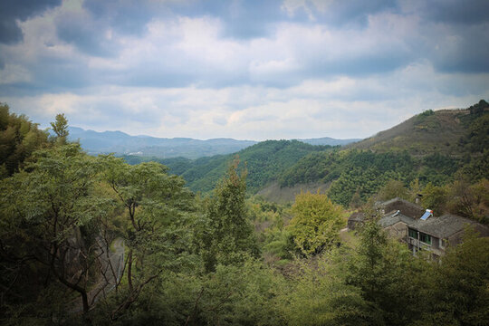 美麗山村