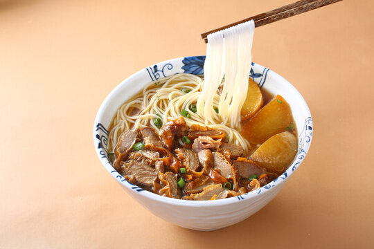 羅漢肉粉干
