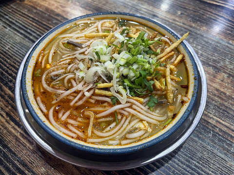 陜西米脂著名美食羊血燴面